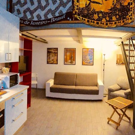 Casa Vacanze Roby Milano Exteriör bild